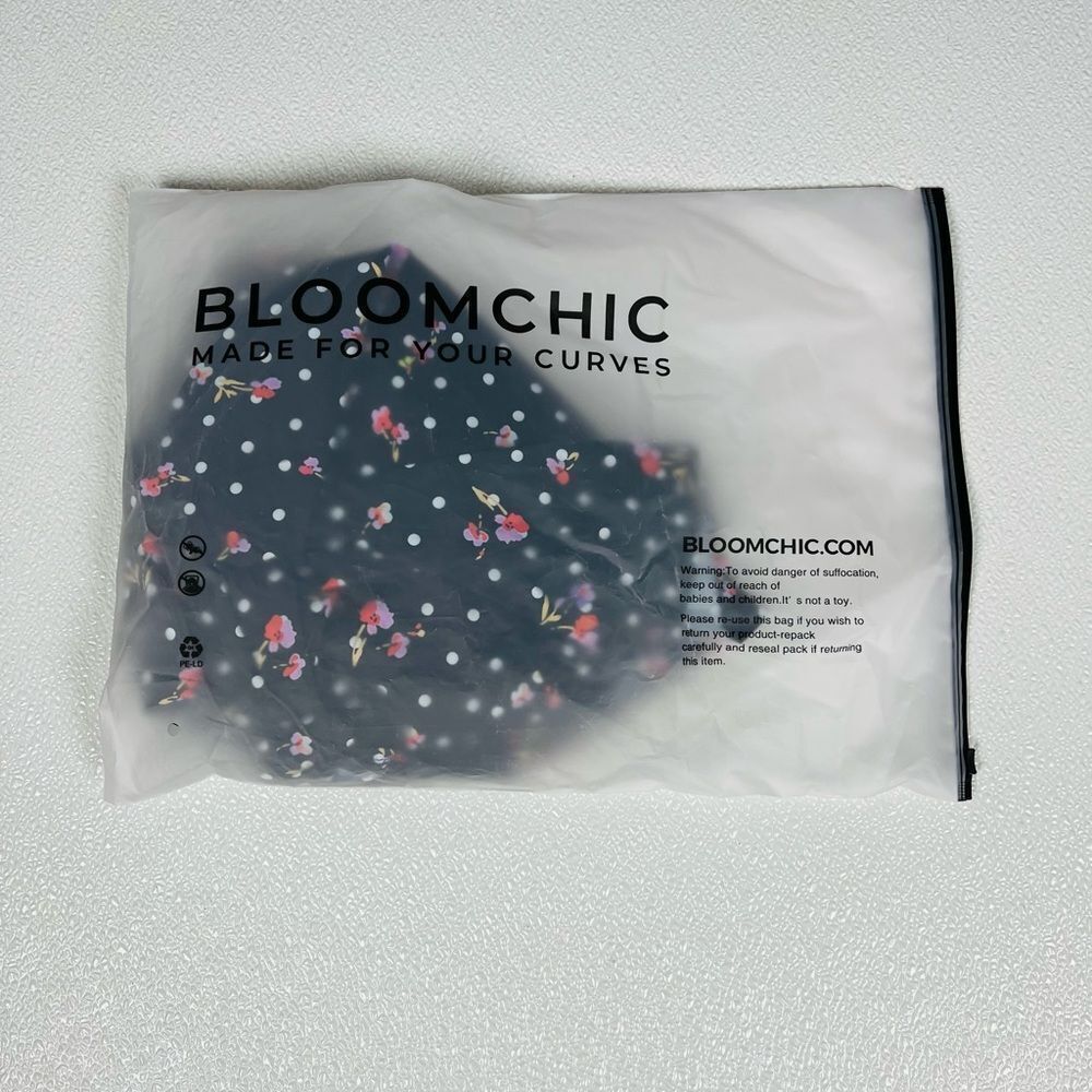 Bloomchic Floral Empire Waist Dress Black Size 22 NWT - Picture 12 of 12